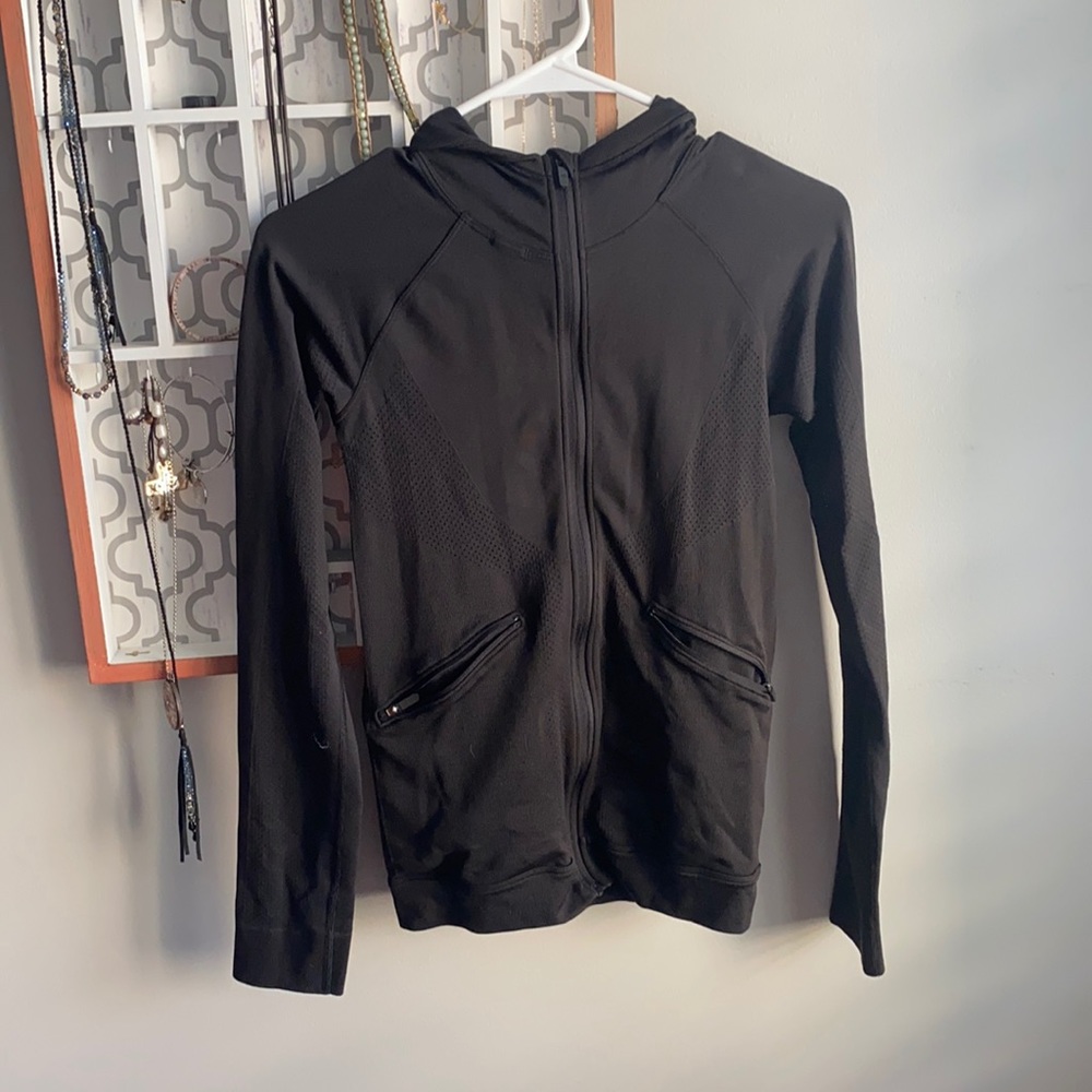 LULULEMON JACKET, BLACK, SIZE 4